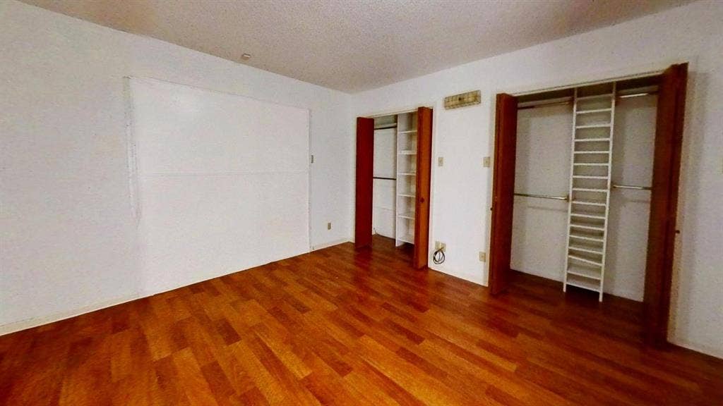 1 BR in Arlington