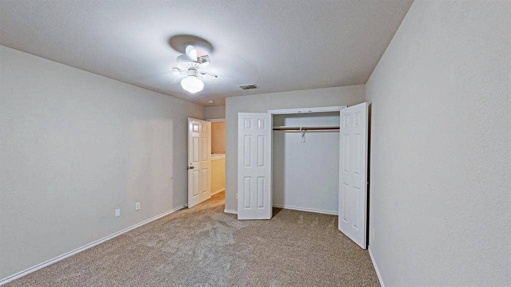 5 BR in Ferris