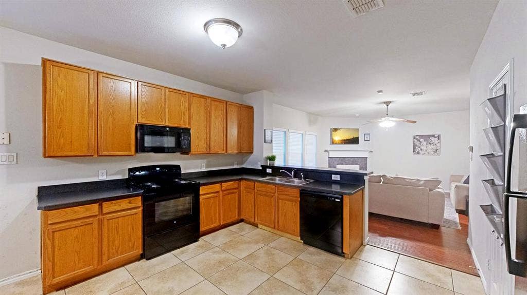 5 BR in Ferris