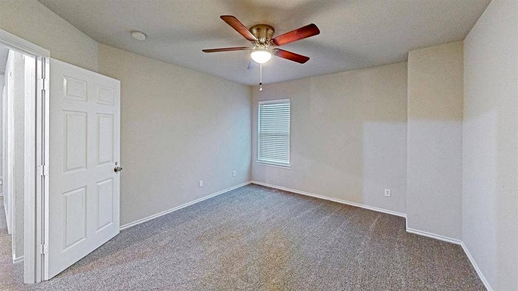5 BR in Ferris