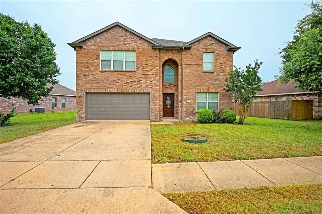 5 BR in Ferris