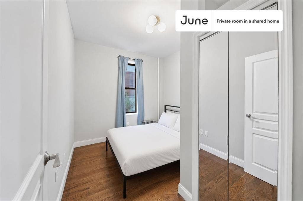 4 BR in New York City