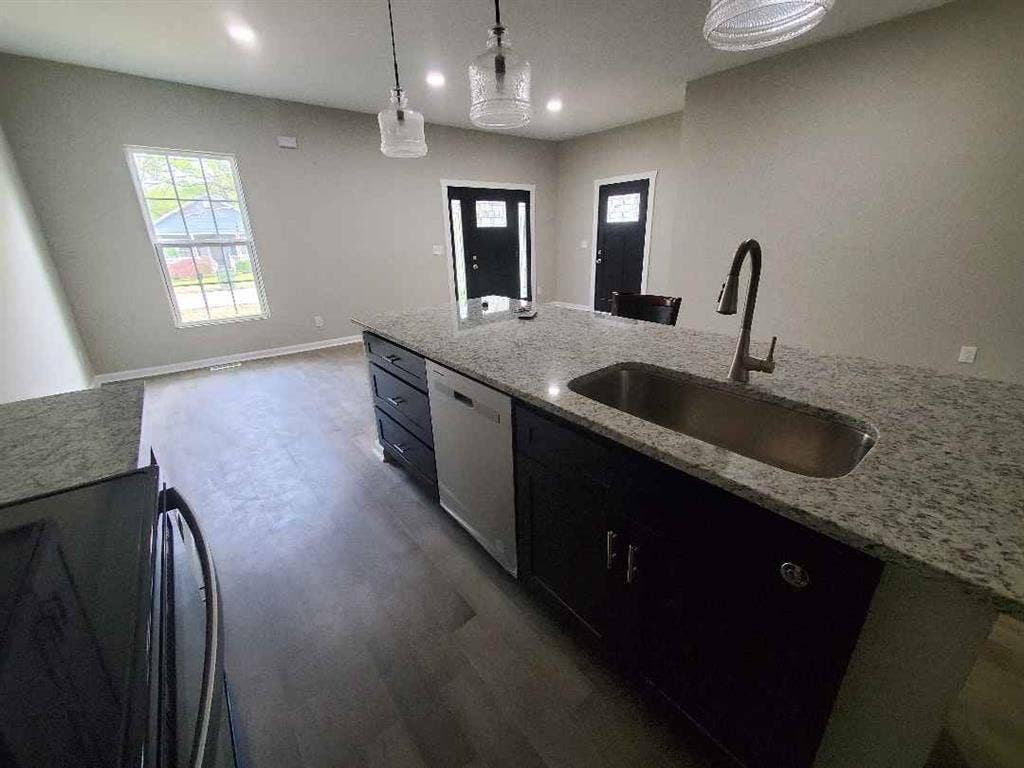 4 BR in Atlanta