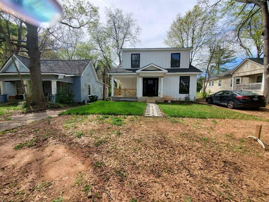 4 BR in Atlanta