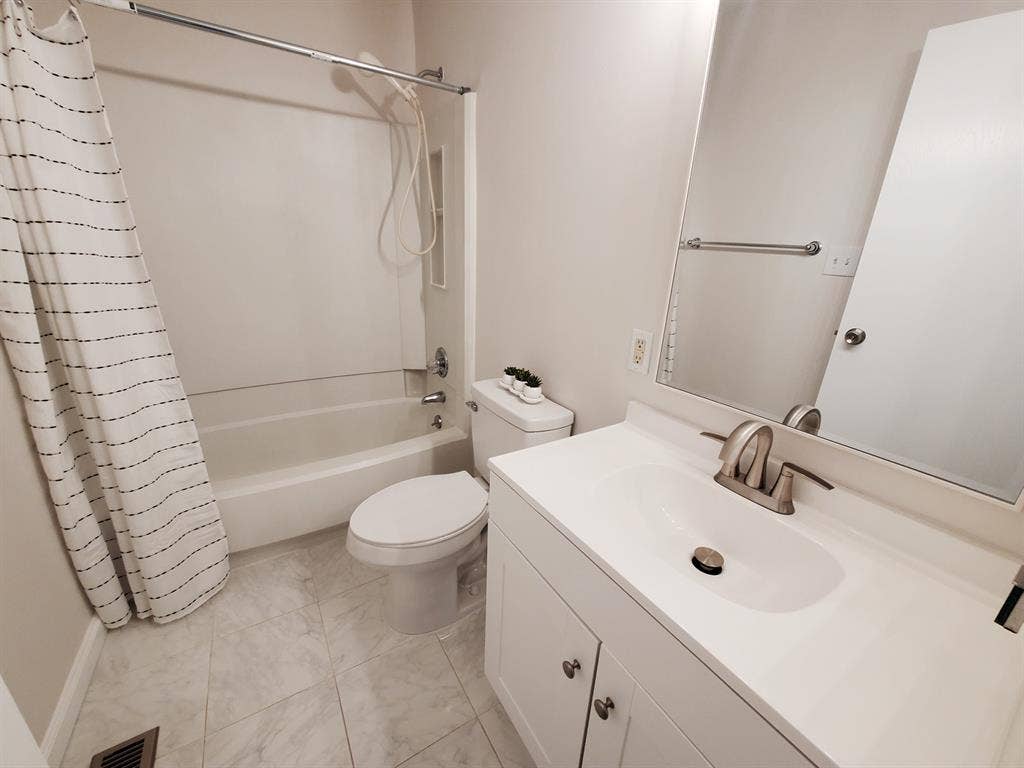 6 BR in Raleigh