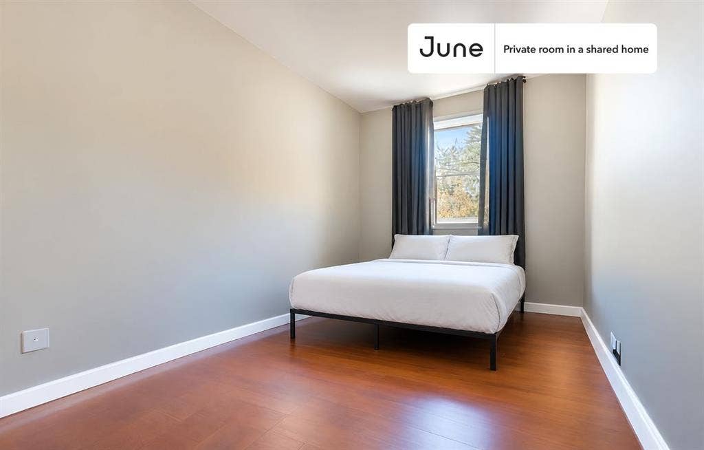 4 BR in New York City