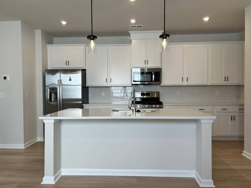 Private Room in Brand New House