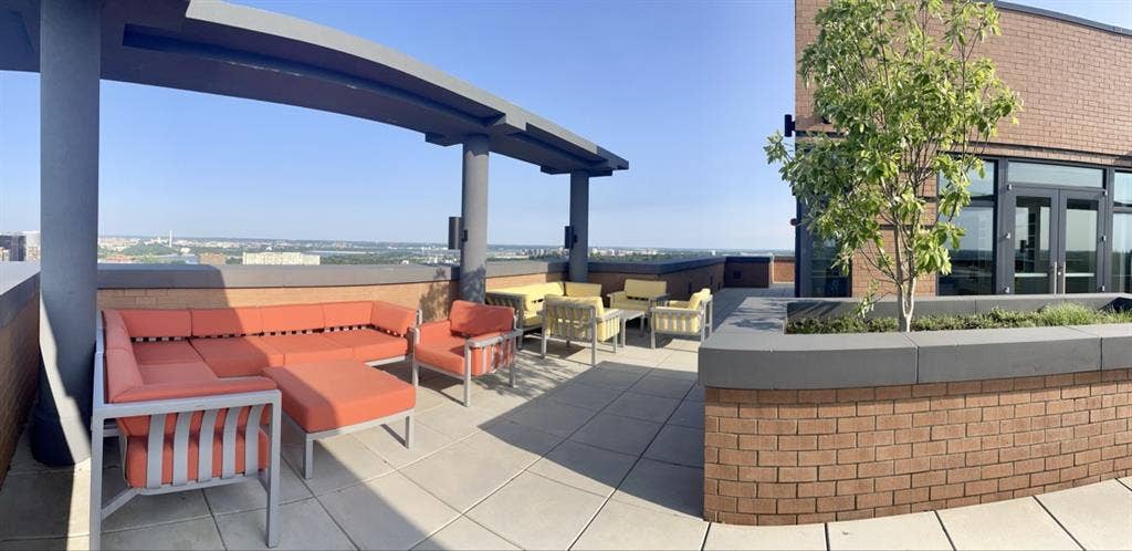 Luxury 1BR/1BA in a shared 2BR/2BA