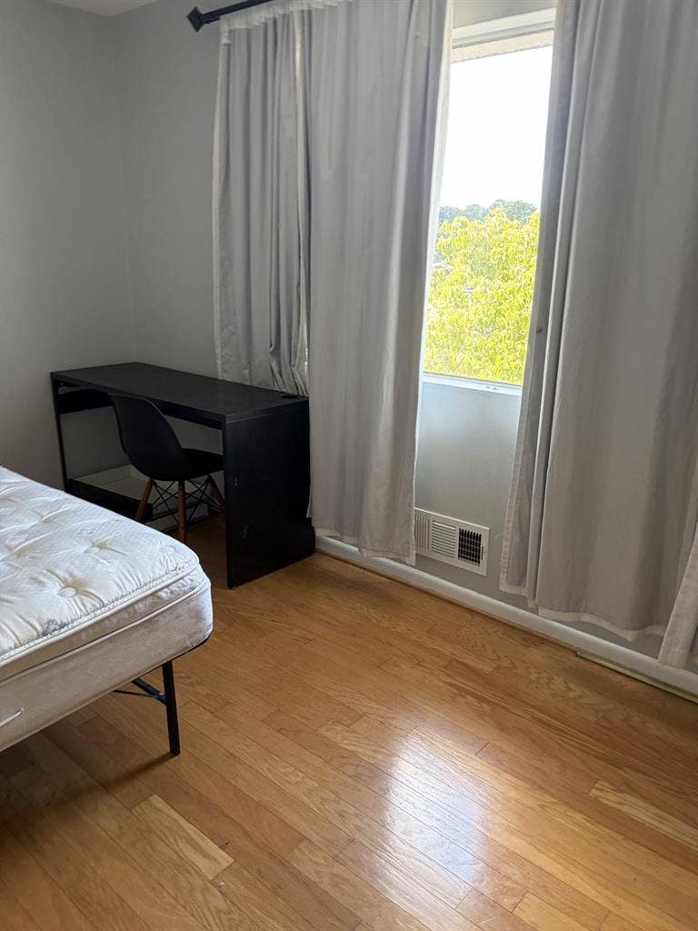 Furnished room near Chamblee