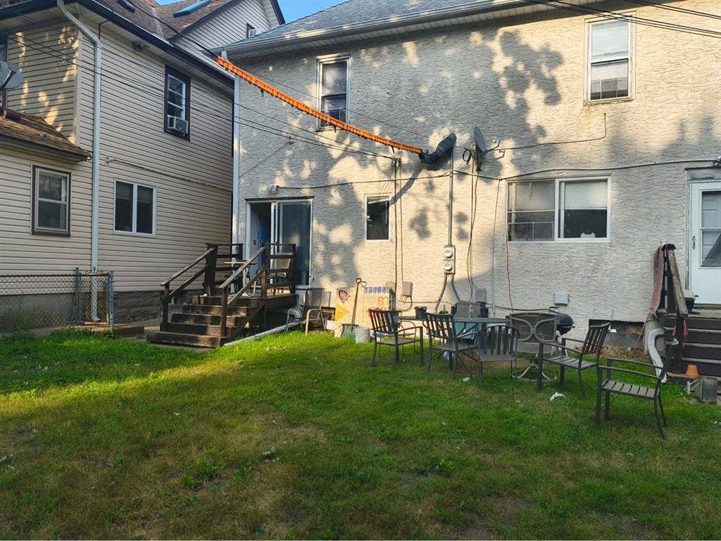 Looking for a Roommate!
