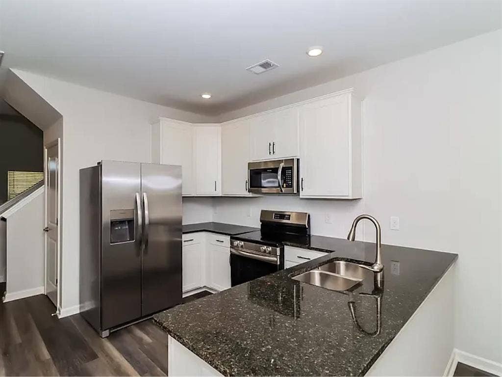 AMAZING HOME FOR RENT