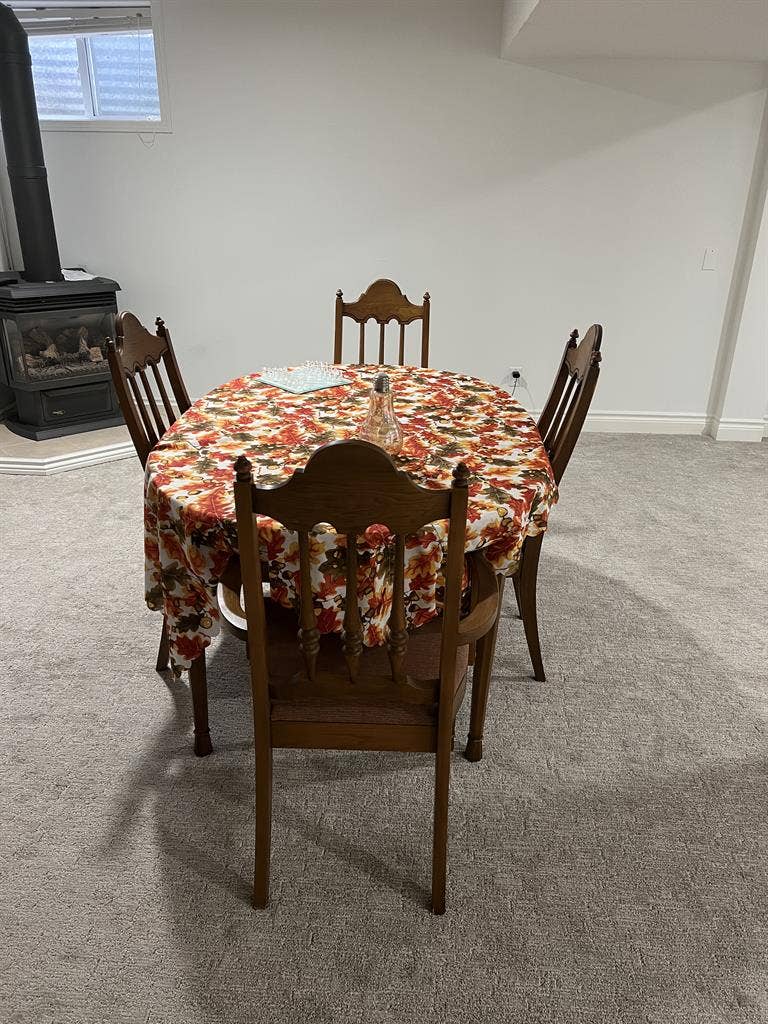 1 room available + private bathroom