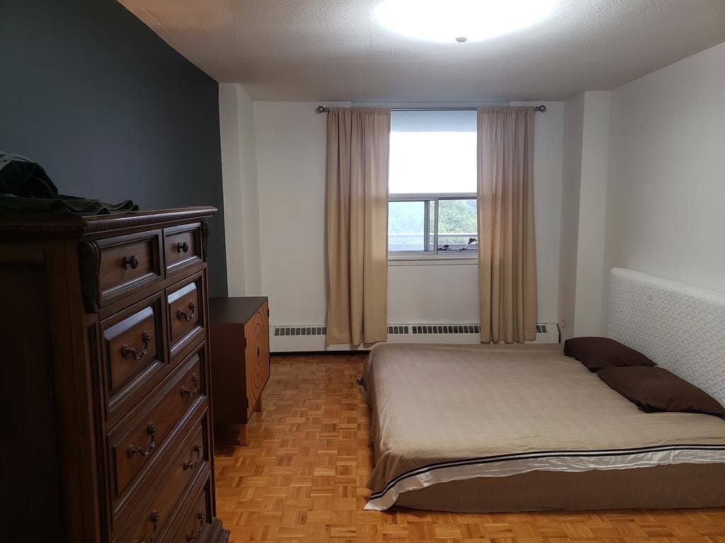 Large Room Available