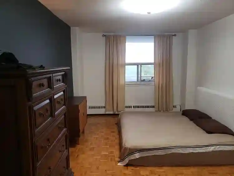 Large Room Available