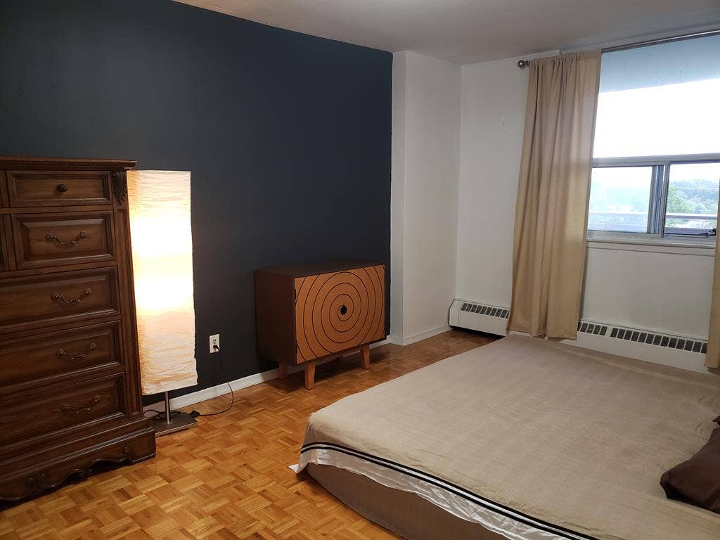 Large Room Available
