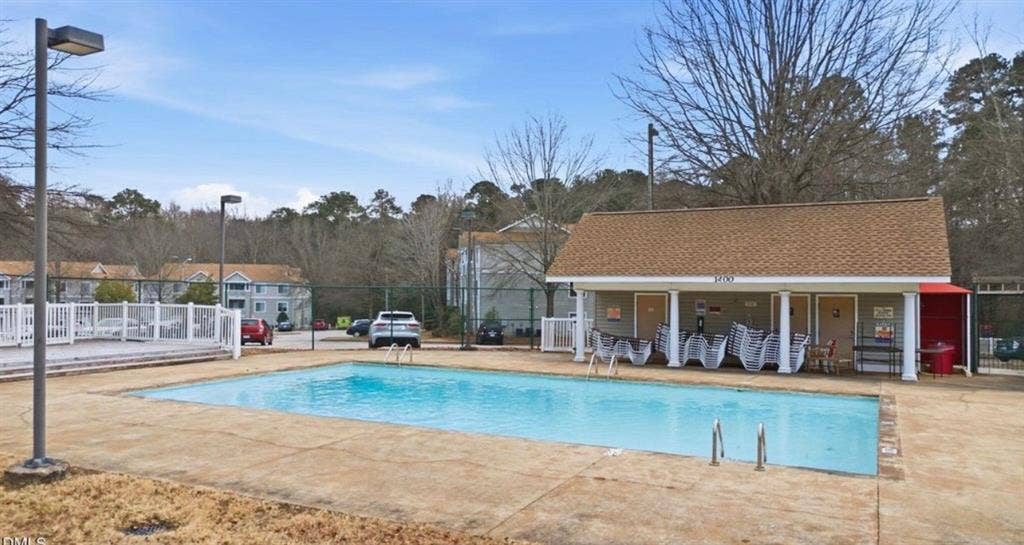 4 BR in Raleigh