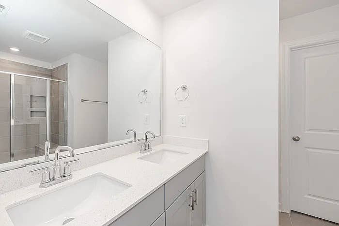4 BR in Charlotte