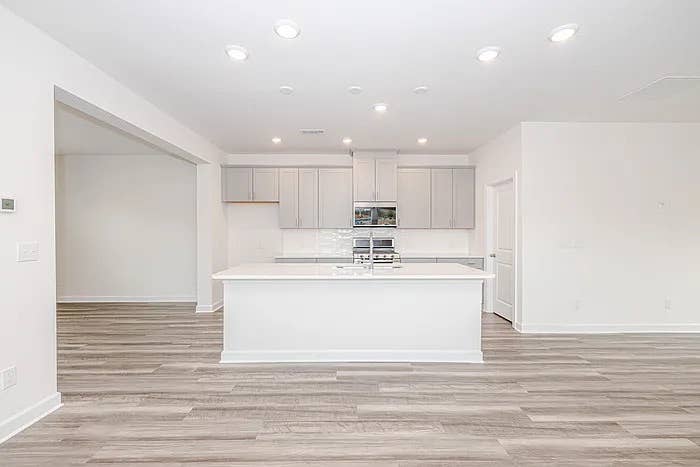 4 BR in Charlotte
