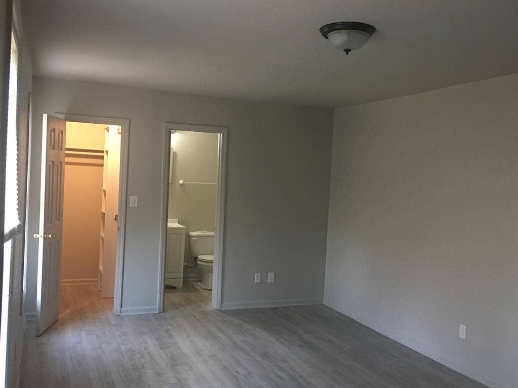 2 BR in Greensboro