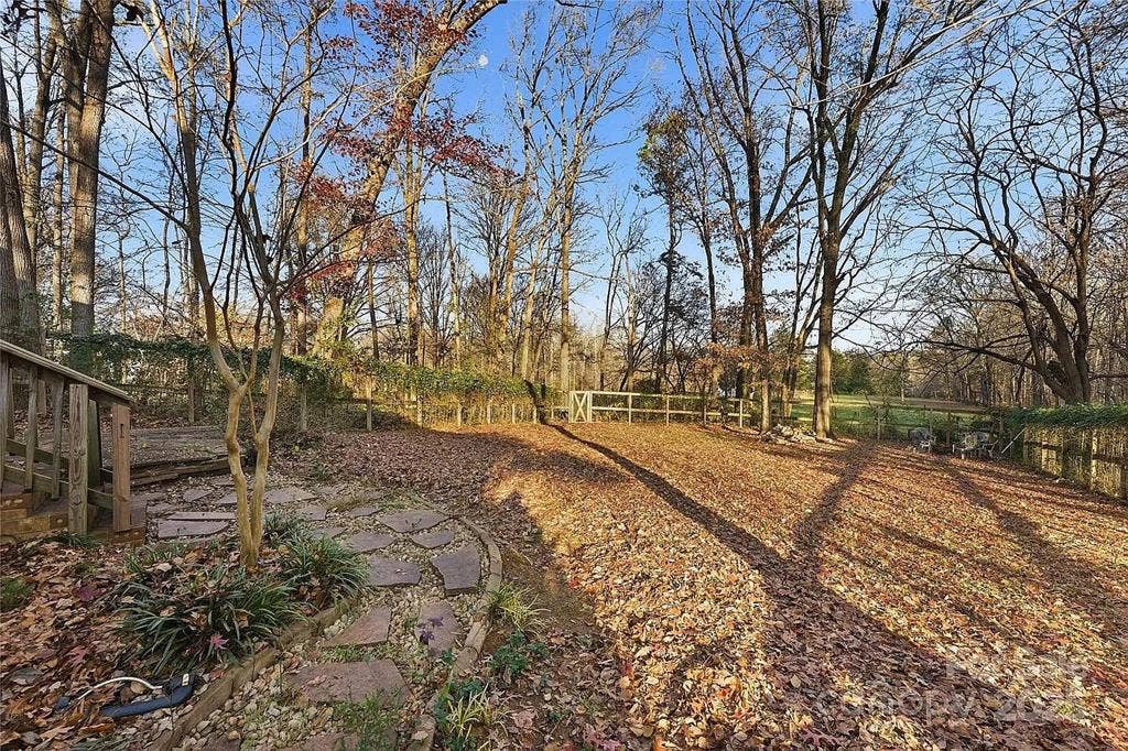5 BR in Concord