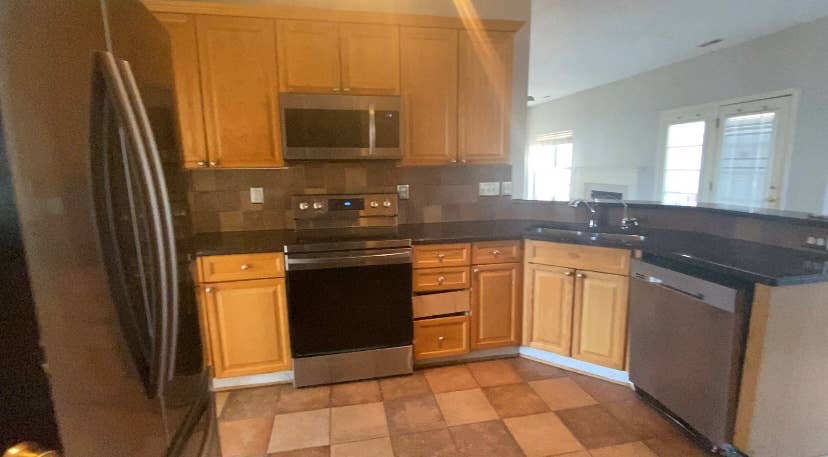 4 BR in Charlotte