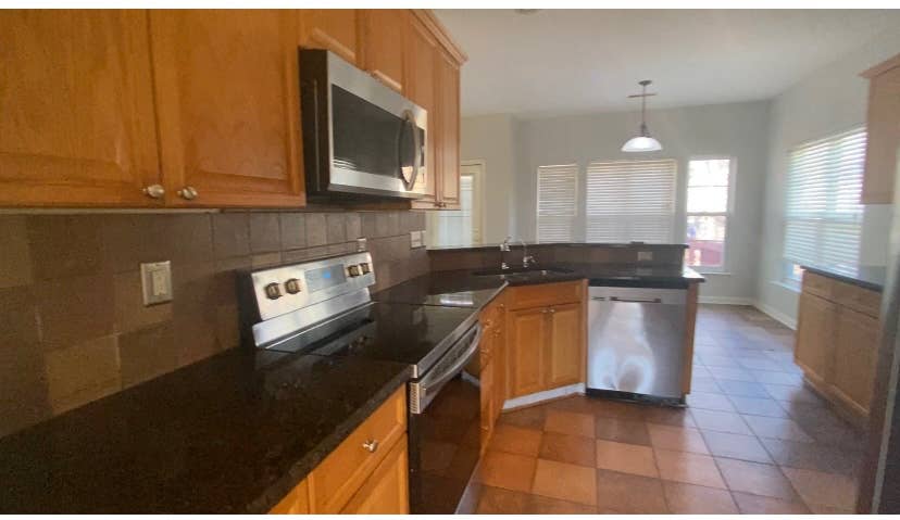 4 BR in Charlotte