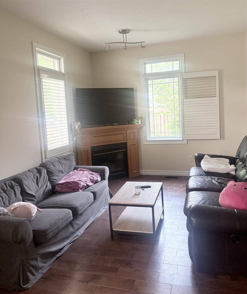 Furnished student rooms available