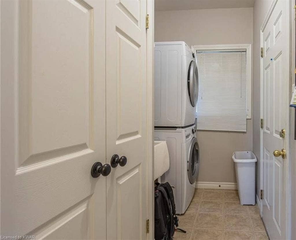 Furnished student rooms available