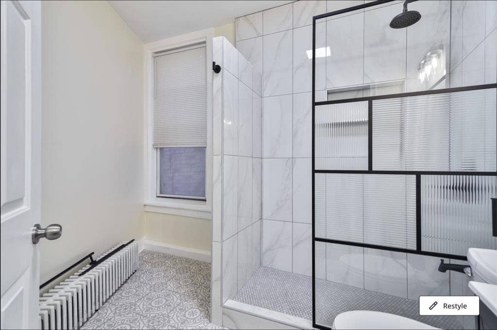 Seeking 2 female roommates for 3B1B