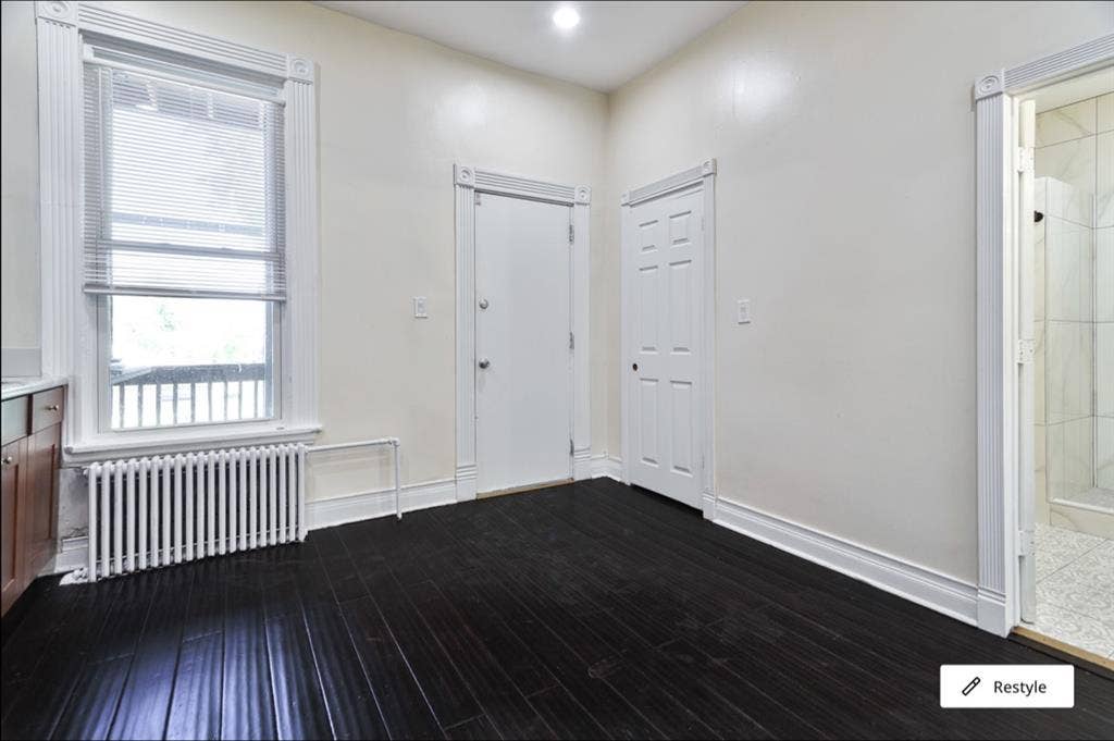 Seeking 2 female roommates for 3B1B