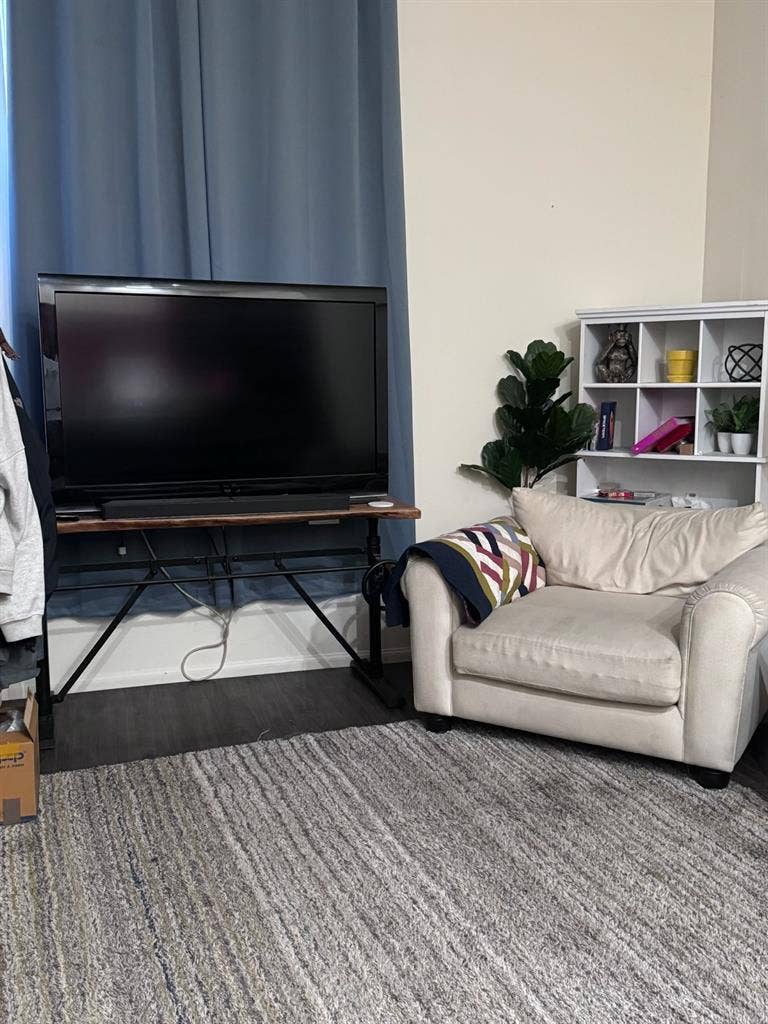 Room for rent in Little Italy