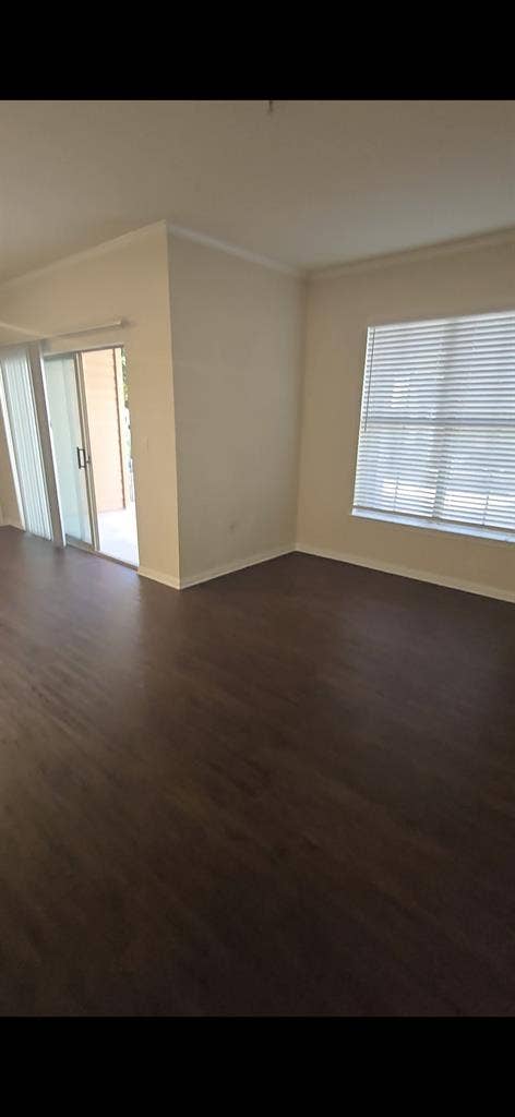 Need roommate for Single room