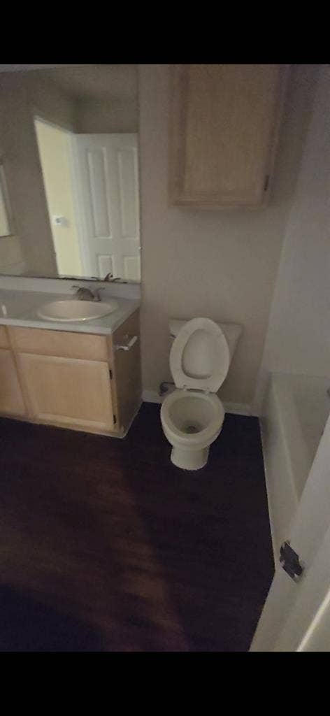 Need roommate for Single room