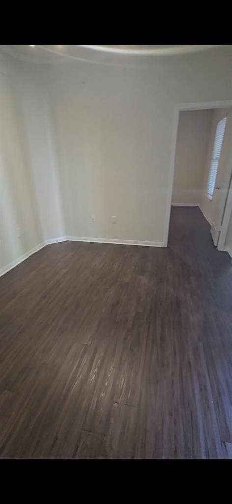 Need roommate for Single room