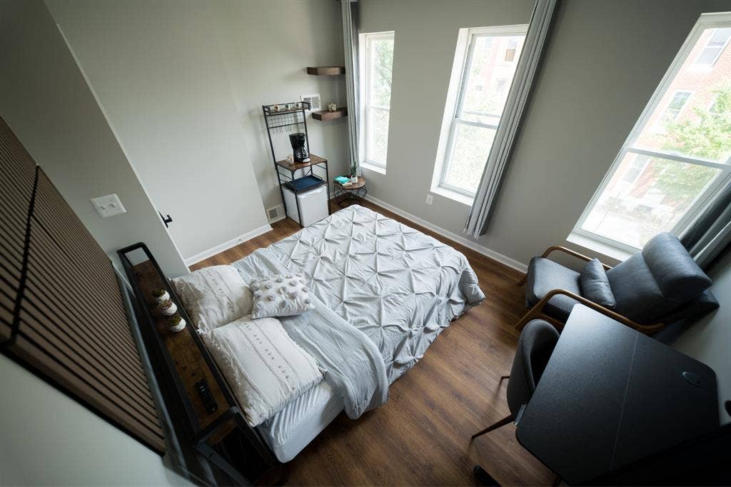 Furnished Rooms Near Johns Hopkins