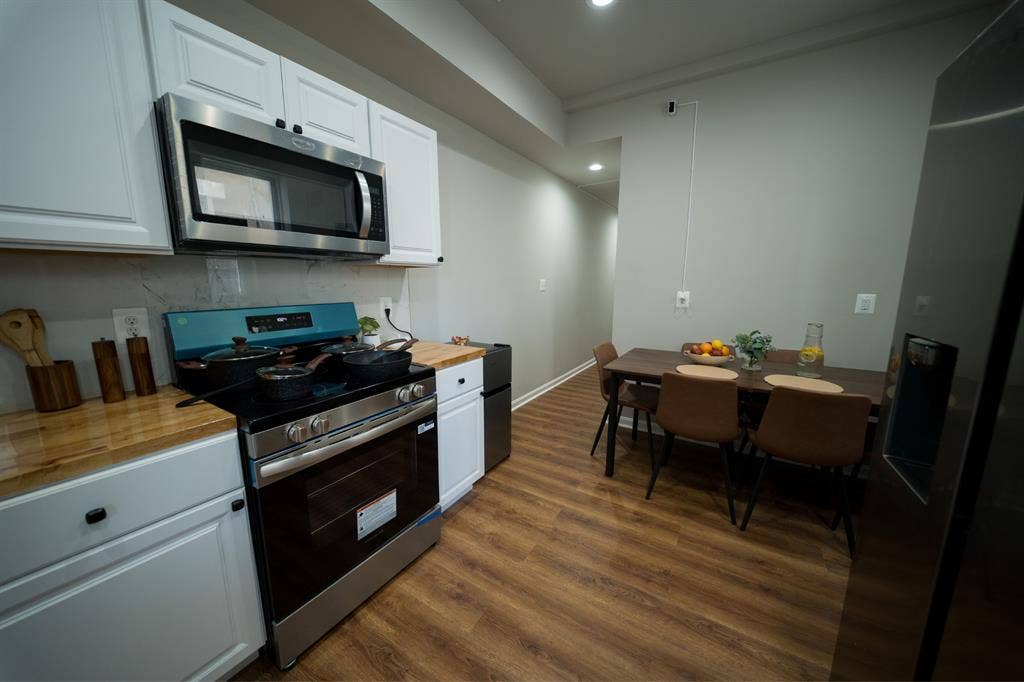 Furnished Rooms Near Johns Hopkins