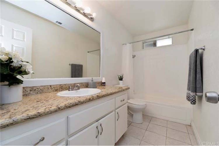 Room for 700 include utilities