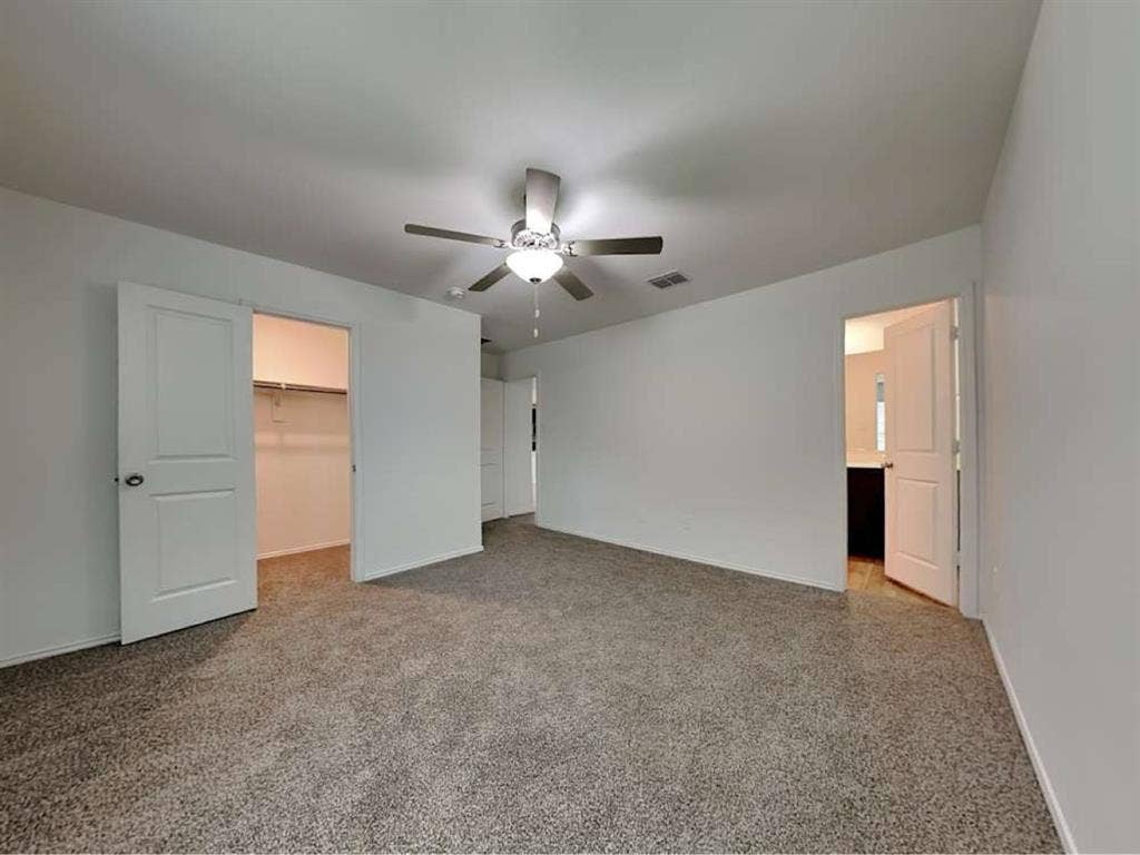 QUIET NEIGHBORHOOD