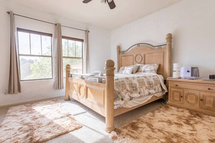 Lovely room at Legacy Golf Resort