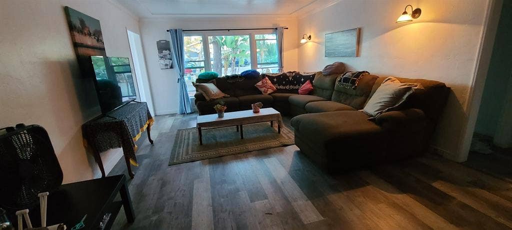 Substance-free Clean and quiet