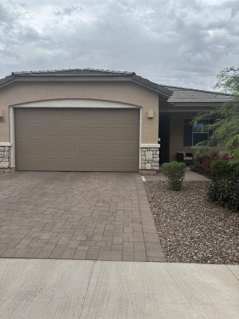 Room 4 Rent near Goodyear Ballparkk