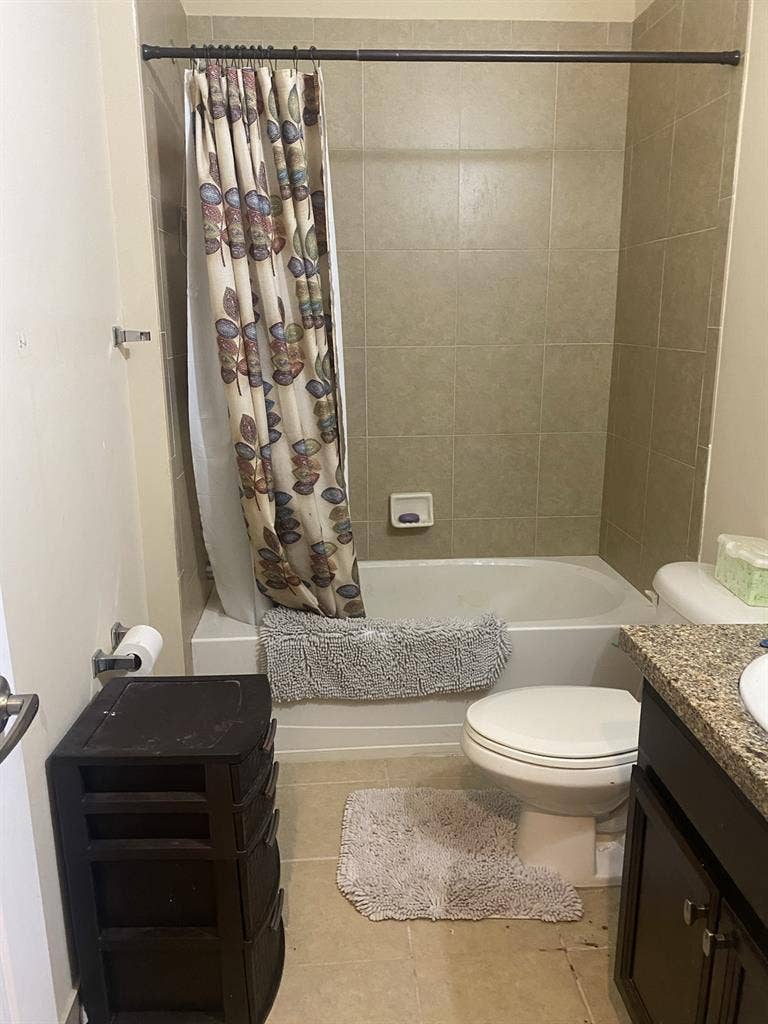 1 Bedroom with En Suite Bathroom