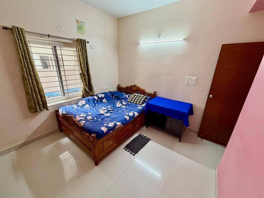 Looking for a flatmate