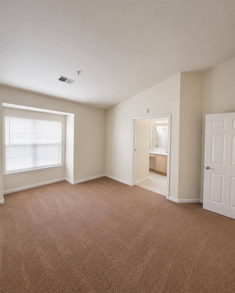 Room with private ensuite bathroom