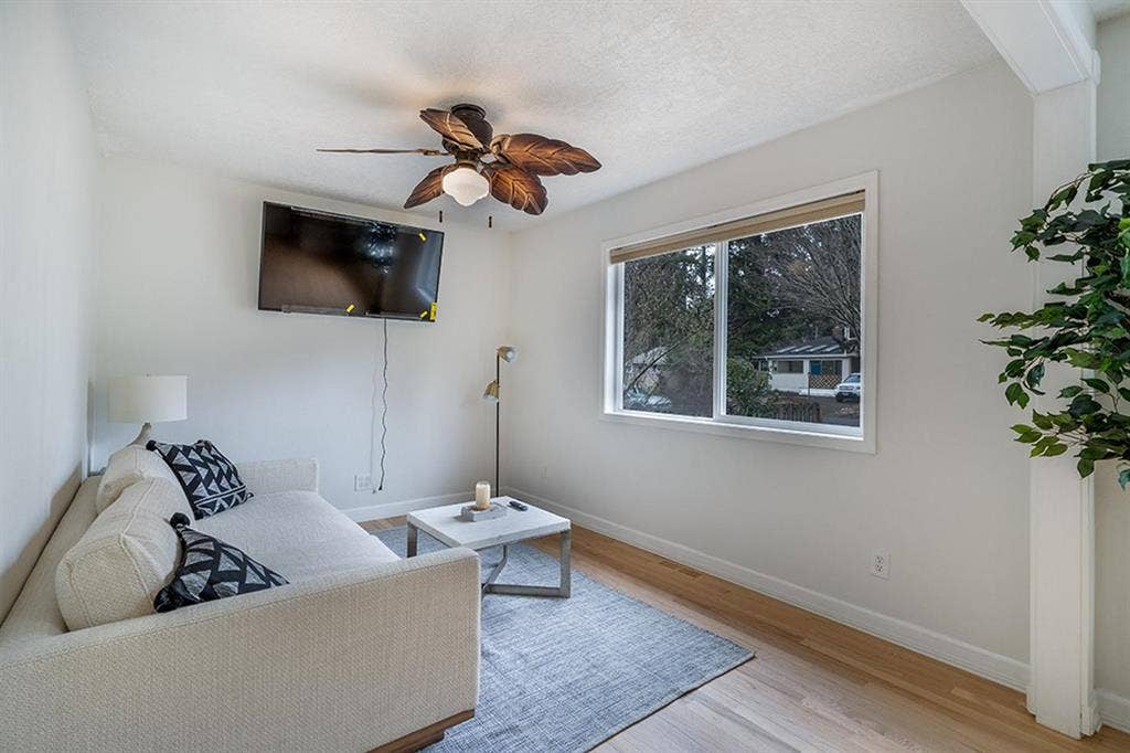 1 BR in Portland