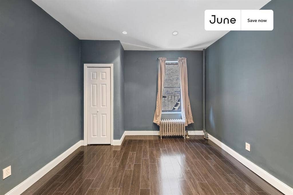 2 BR in New York City