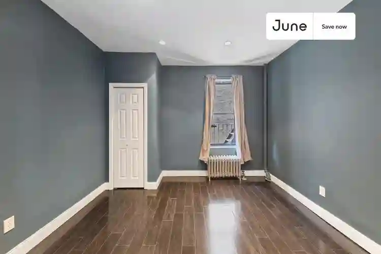 2 BR in New York City