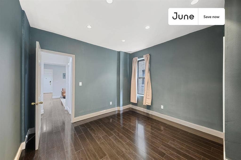 2 BR in New York City