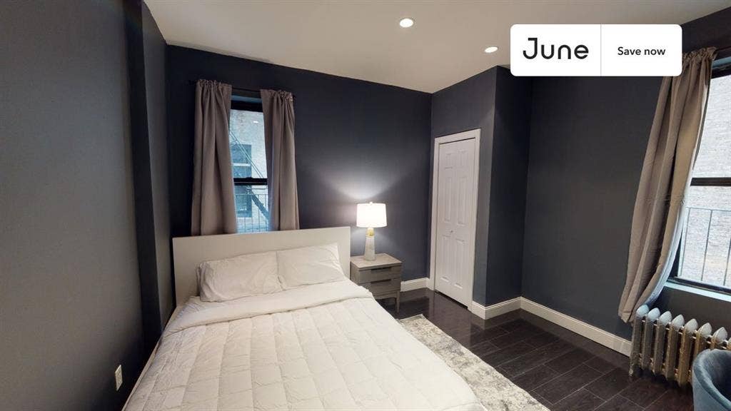 2 BR in New York City