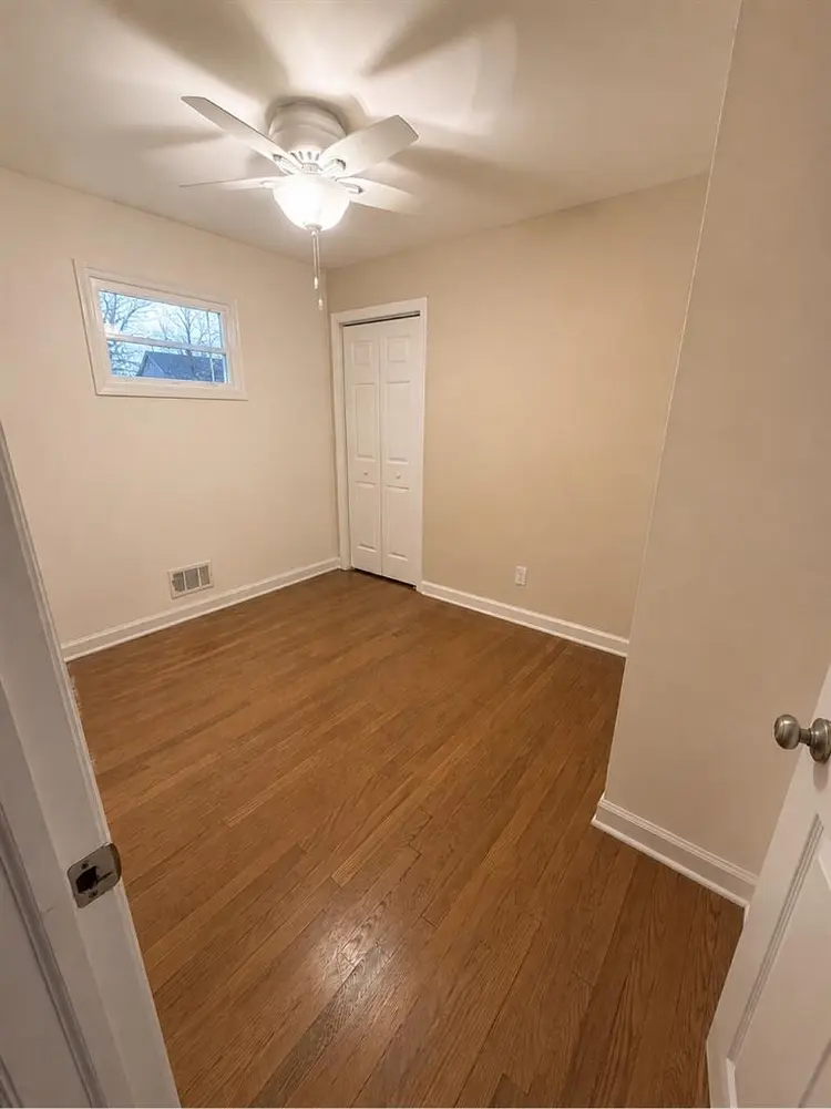 1 room in Dover NJ with Kitchen!